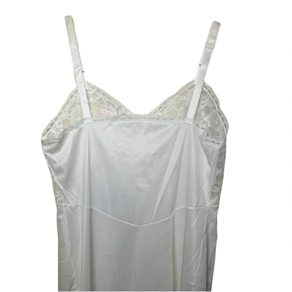 Sans Souci NWT Lace Detail 70s Slip Vintage Lingerie Bundle - Picture 9 of 15